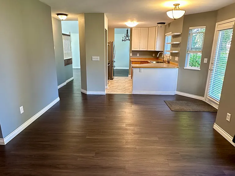 760 Hunt Cir — Photo 15