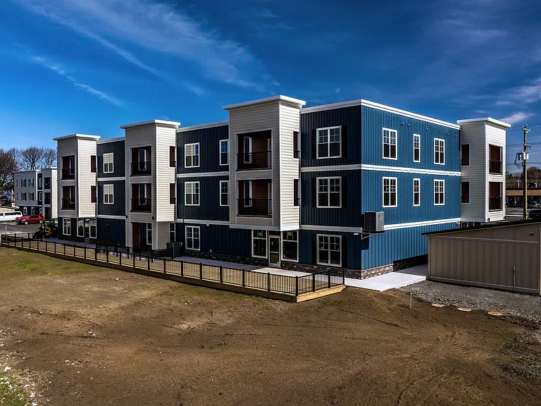 The Residences at LeMoyne Manor — Photo 28