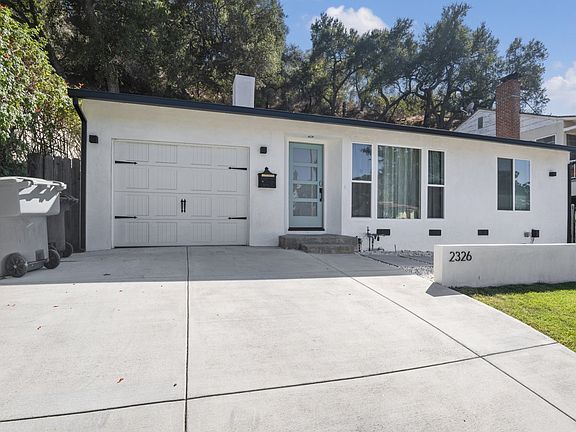 2nd image of 2326 E Glenoaks Blvd