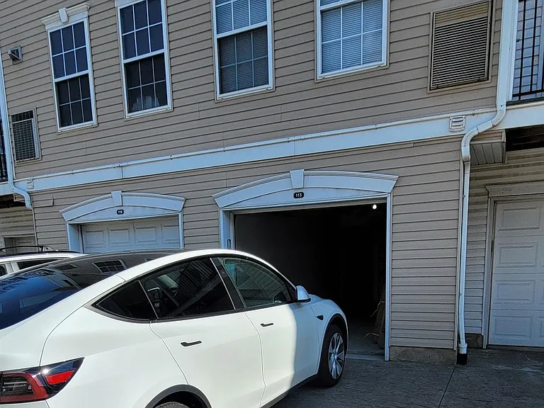 7 Soho Dr #115 — Photo 17