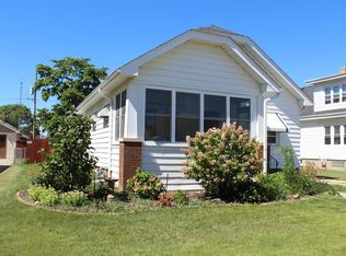 7532 27th Ave, Kenosha, WI 53143