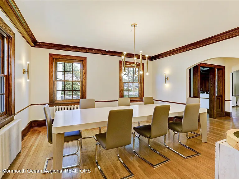 570 N Edgemere Dr #A — Photo 15