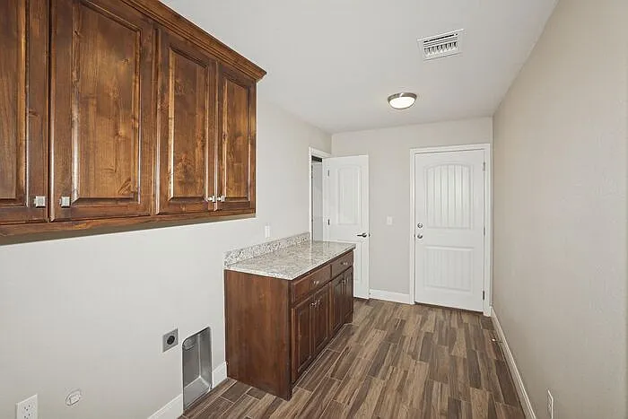 15101 Helium Rd — Photo 20