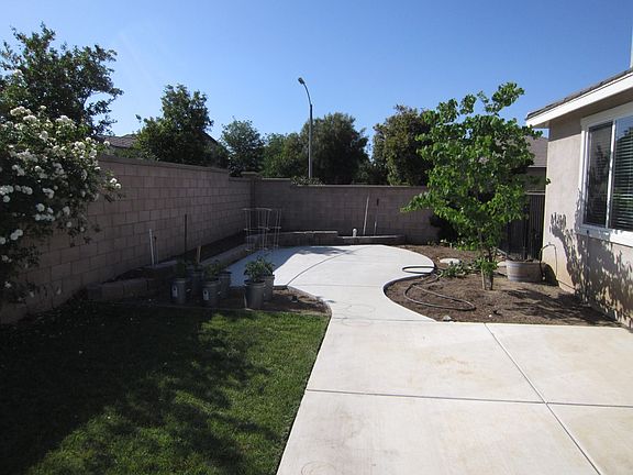 3rd image of 35851 Bobcat Way