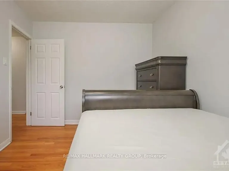 45 Hilliard Ave — Photo 13