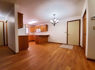 1744 35th St S #D272A4043, Fargo, ND 58103