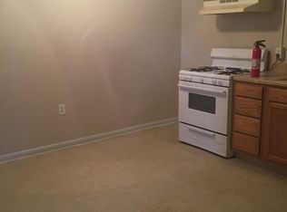 3200 Court St APT 104, Fayetteville, WV 25840