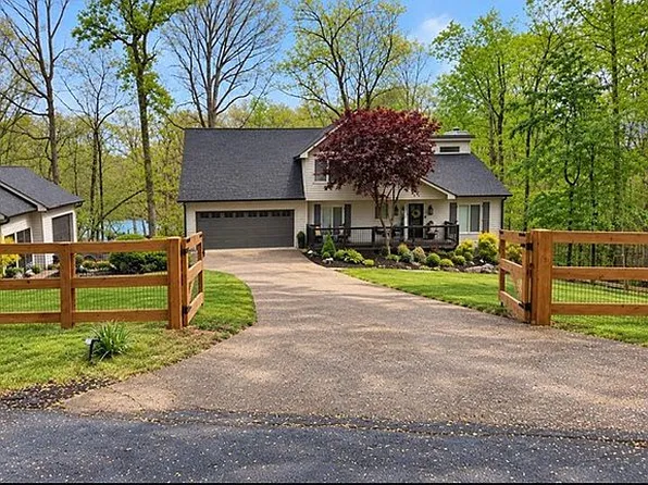 6885 Turner Ct, Cumming, GA 30041