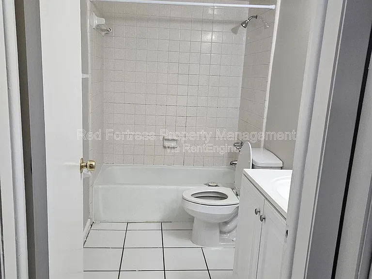 5436 6th Ave — Photo 7