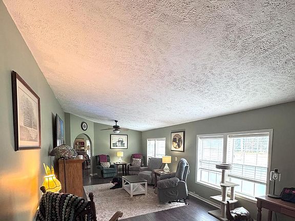 5th image of 81 Pritchett Rd