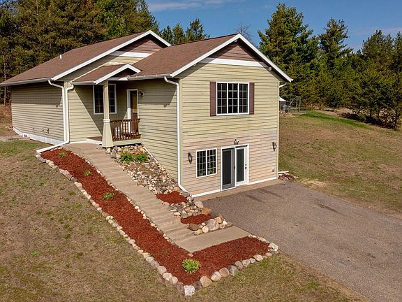 2nd image of 31435 Isabelle Dr