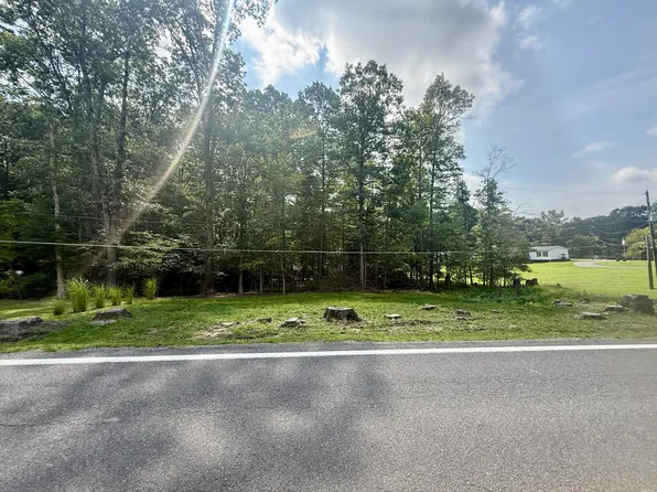 Anderson Rd, Lewisburg, WV 24901