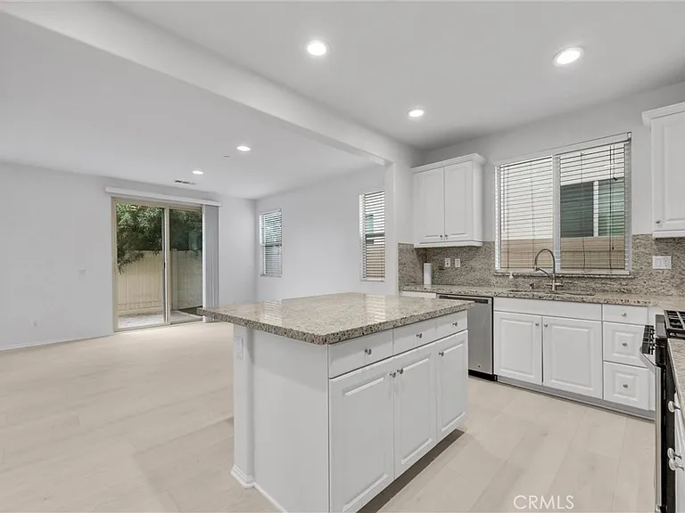 2969 Villa Catalonia Cir — Photo 6