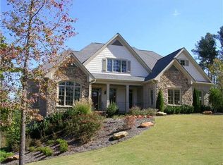 102 Rowe Ln, Woodstock, GA 30188