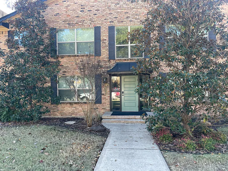 6242 Oram St #B — Photo 1