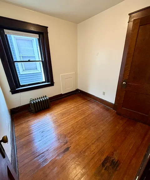 218 Hastings St #2 — Photo 8