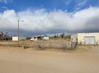18273 N Olive Dr, Dolan Springs, AZ 86441