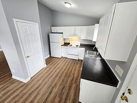 5th image of 2237 Troendly St