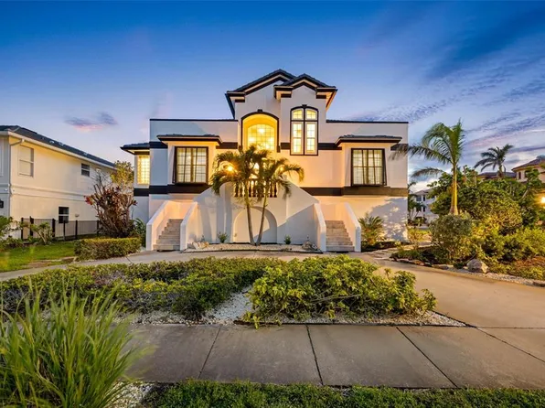 6024 Kipps Colony Dr E, Gulfport, FL 33707