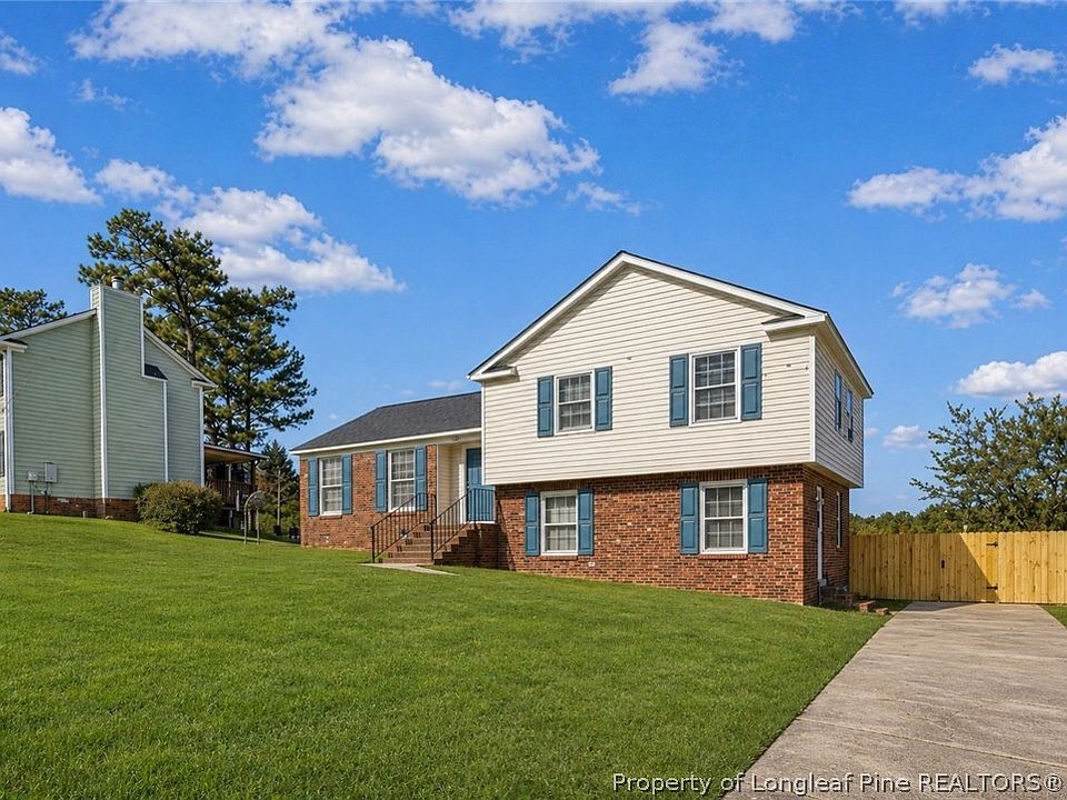 1st image of 382 Saddle Ridge Rd