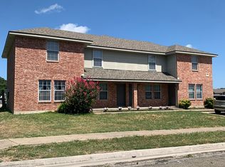 416 Creek St APT B, Copperas Cove, TX 76522