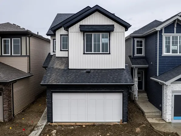 319 157th Ave NE, Edmonton, AB T5K 6K8