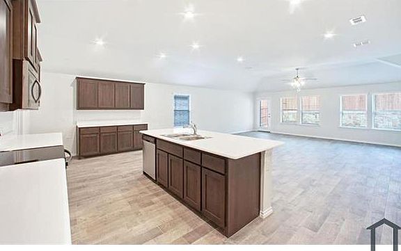 3rd image of 3477 Montego Bay Ln #1