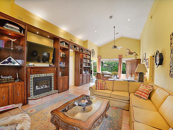 Home For Sale In Broken Sound Country Club