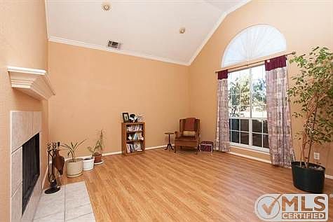 3rd image of 561 Shiloh Dr