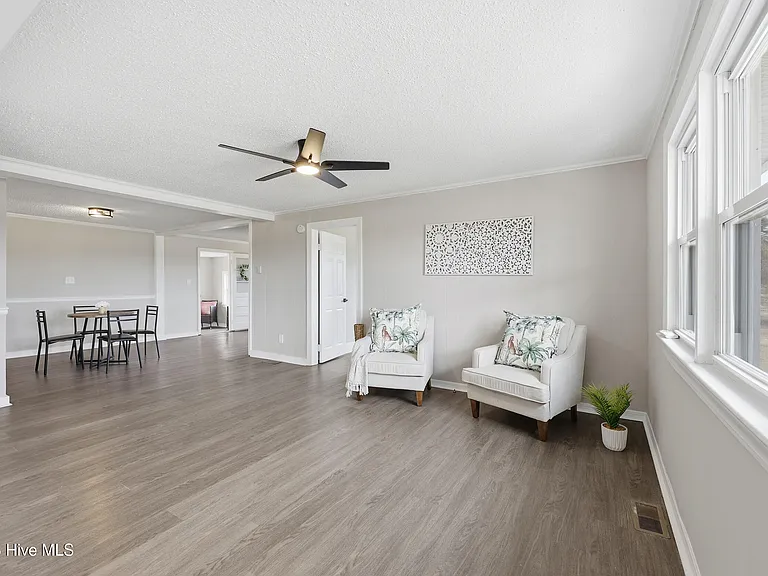 449 Sandy Ridge Rd — Photo 5
