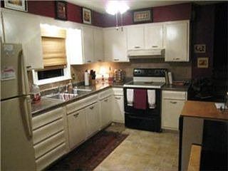 3rd image of 9919 McGee St