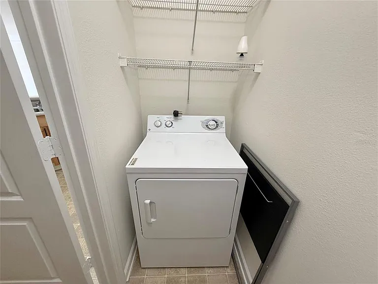 8801 Villa View Cir #202 — Photo 22