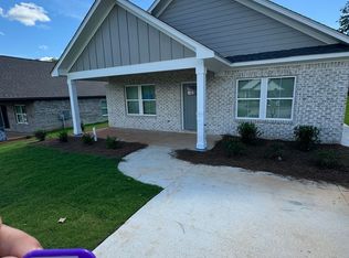 1410 Spring Dr, Opelika, AL 36801
