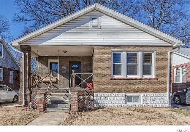 1st image of 2455 Gothland Ave