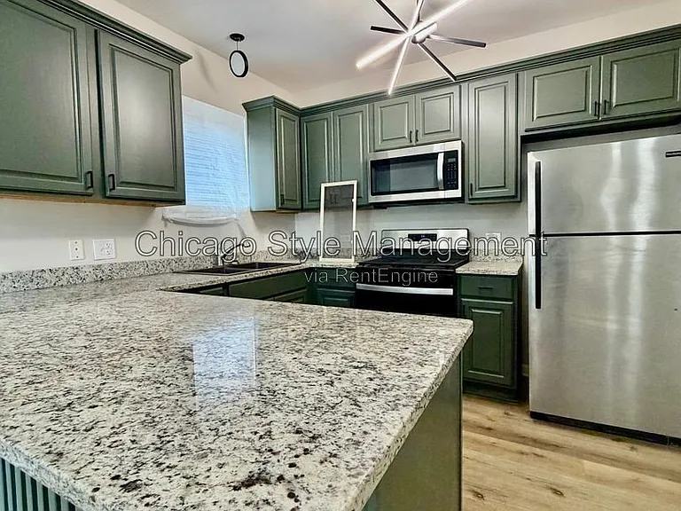 6439 S Saint Lawrence Ave #2 — Photo 2