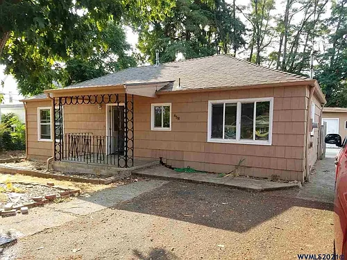 658 Browning Ave S #1 Photo 1