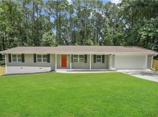 872 Pinecrest Ter, Lilburn, GA 30047