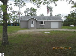2121 Williams Trl, National City, MI 48748