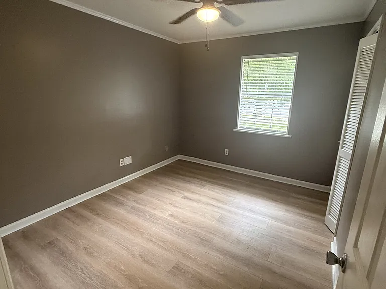 5850 Deer Trl — Photo 12