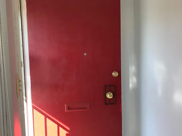 2590 Madison Ave — Photo 11