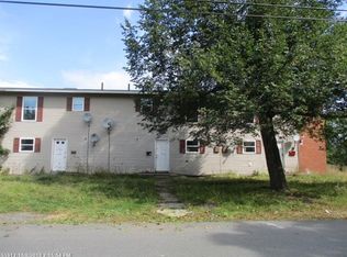 171 Bolling Dr, Bangor, ME 04401