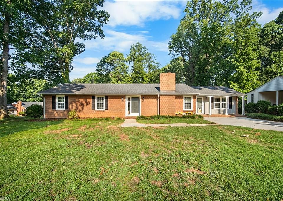 1st image of 122 Park Ln