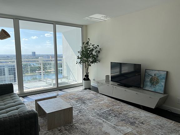 3rd image of 2030 S Ocean Dr APT 2102