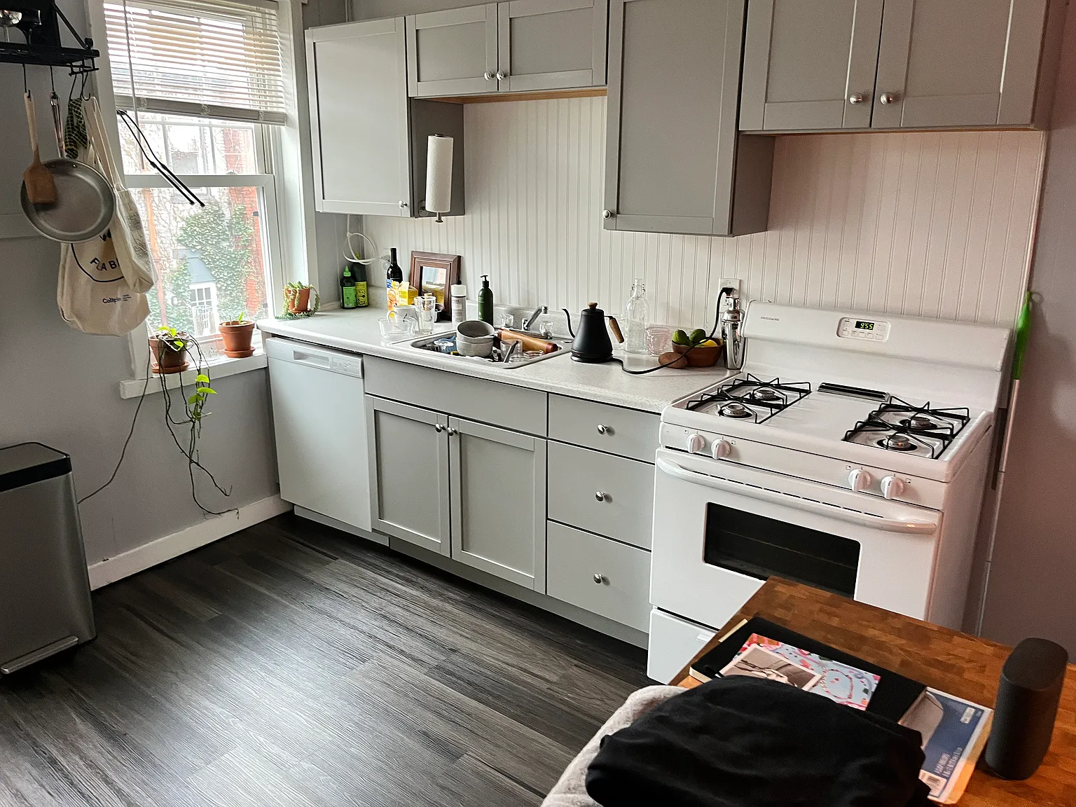 2 bed, $1,400 — Photo 3