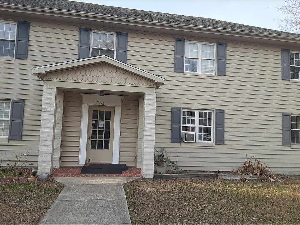 1st image of 113 Somerset Ave APT 3