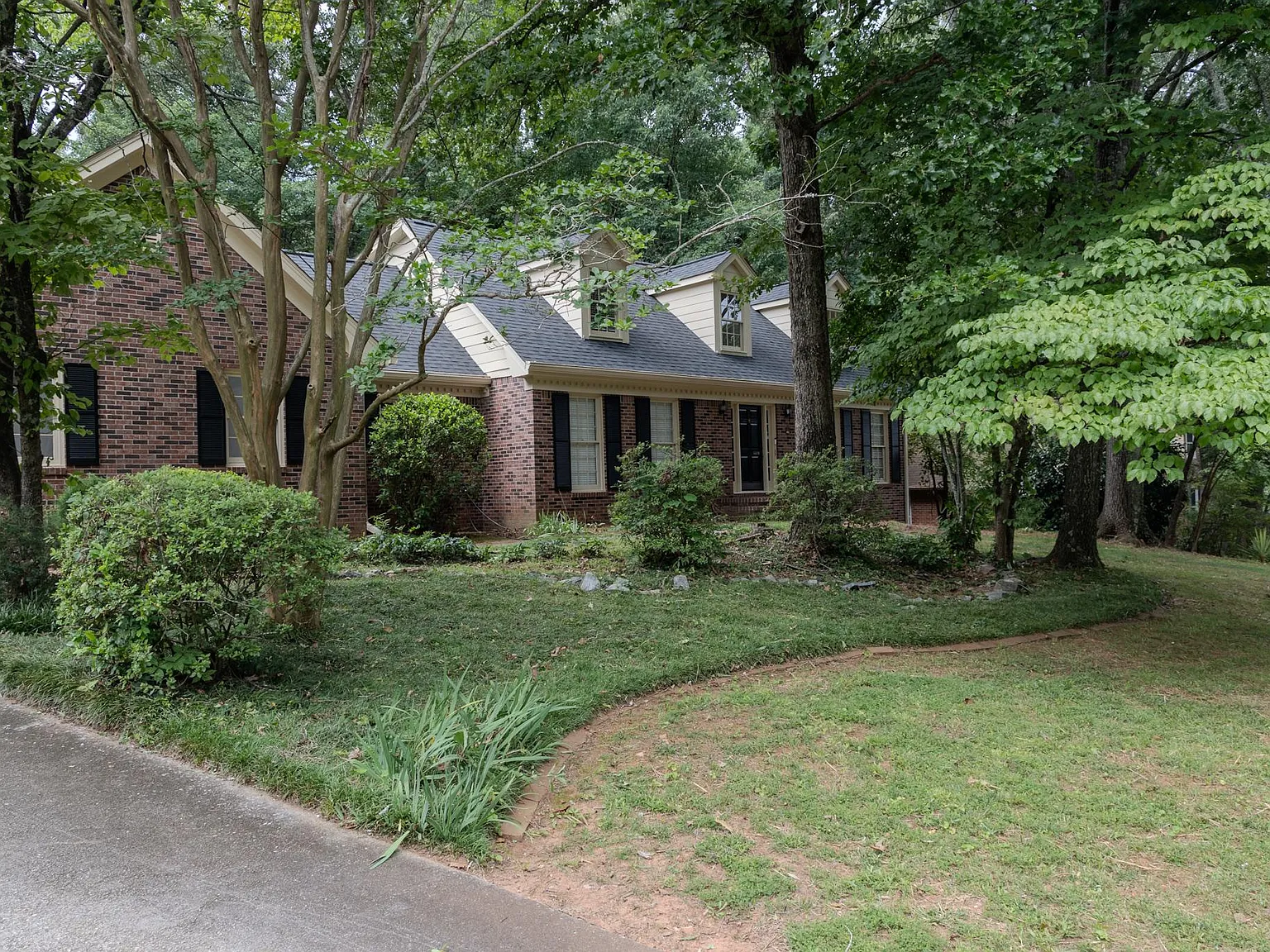 2858 Livsey Drive - 1 — Photo 3