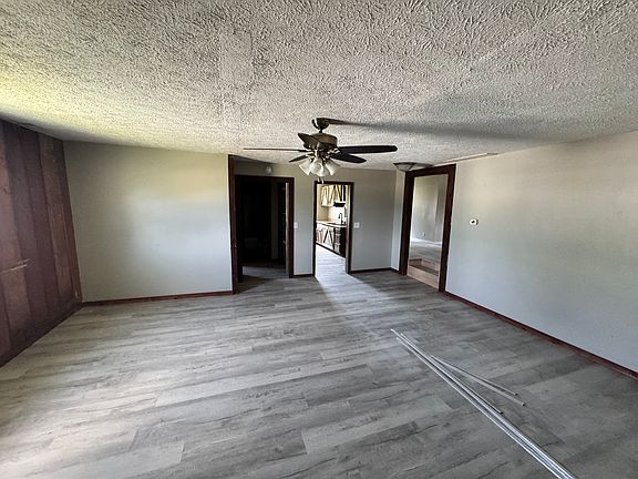 2nd image of 940 S Highland Ave #940