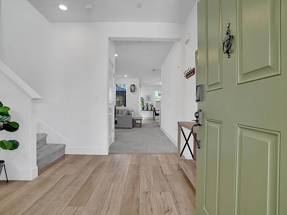 4th image of 2897 Rabbit Hollow Dr