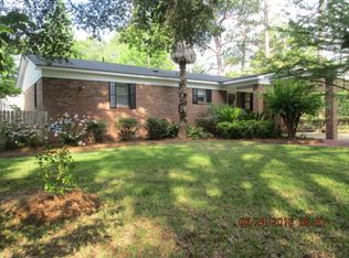 734 Creekside Dr, Leesburg, GA 31763