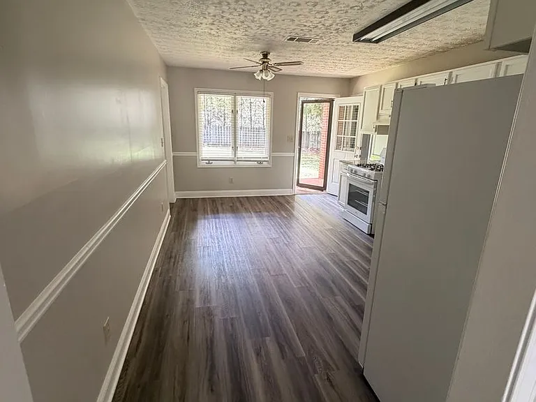 2107 Fairway Ct SE — Photo 6
